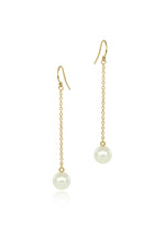 Pearl gold drop earrings