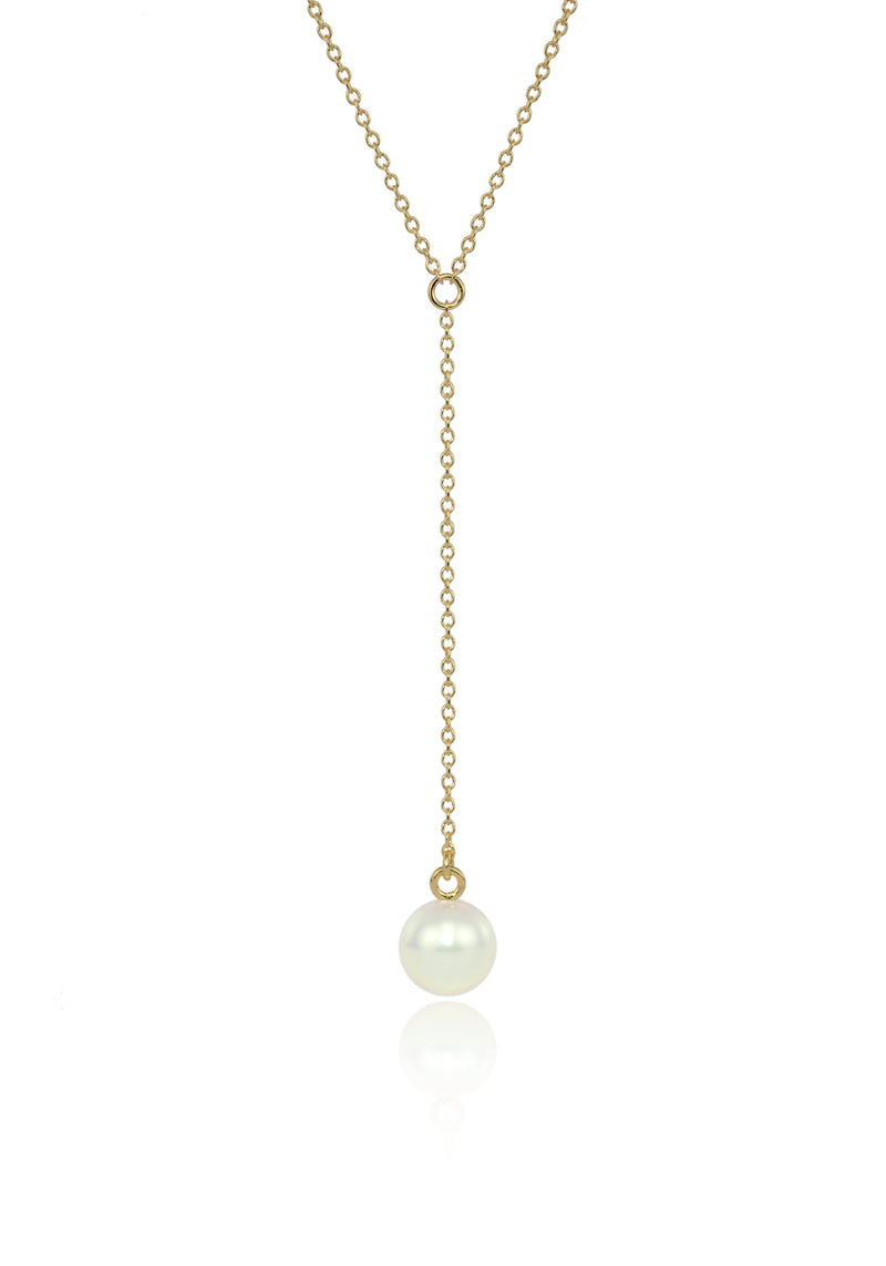 Pearl small drop pendant in yellow gold